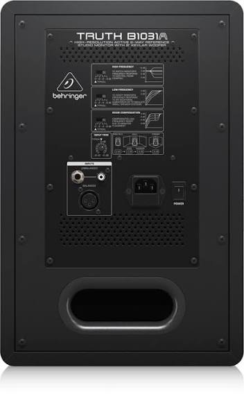 Behringer Monitor TRUTH B1031A