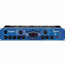 BEHRINGER V-AMP PRO